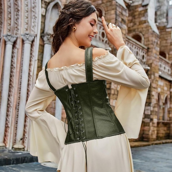 NWT| Olive Green Leather Boned Bustier 🫒 - Picture 5 of 11